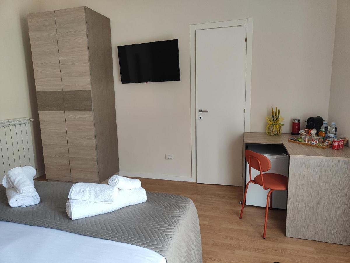 B&B Libra Rooms & Suite Salerno Exteriér fotografie